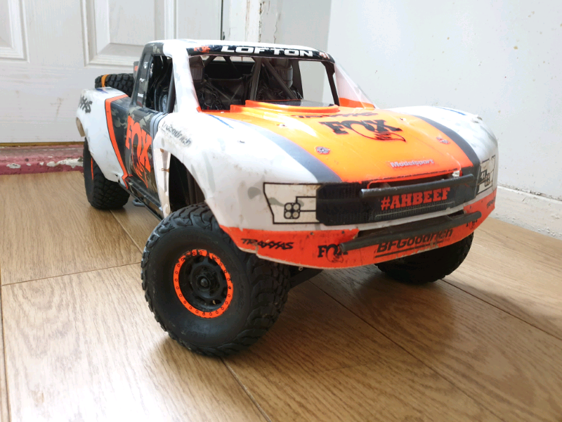 desert racer rc car